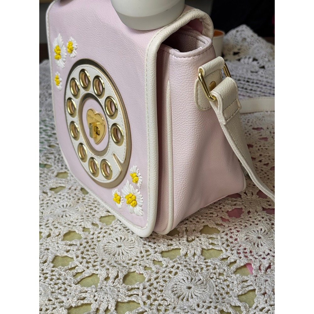 Betsey Johnson Call Me Phone Crossbody Bag Pink Daisy Bluetooth Handset Y2K - Picture 16 of 16